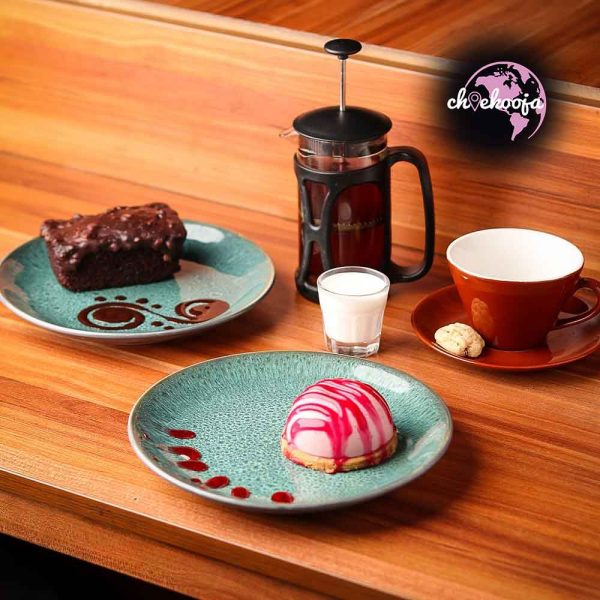 کافه رستوران یوشیتا قم